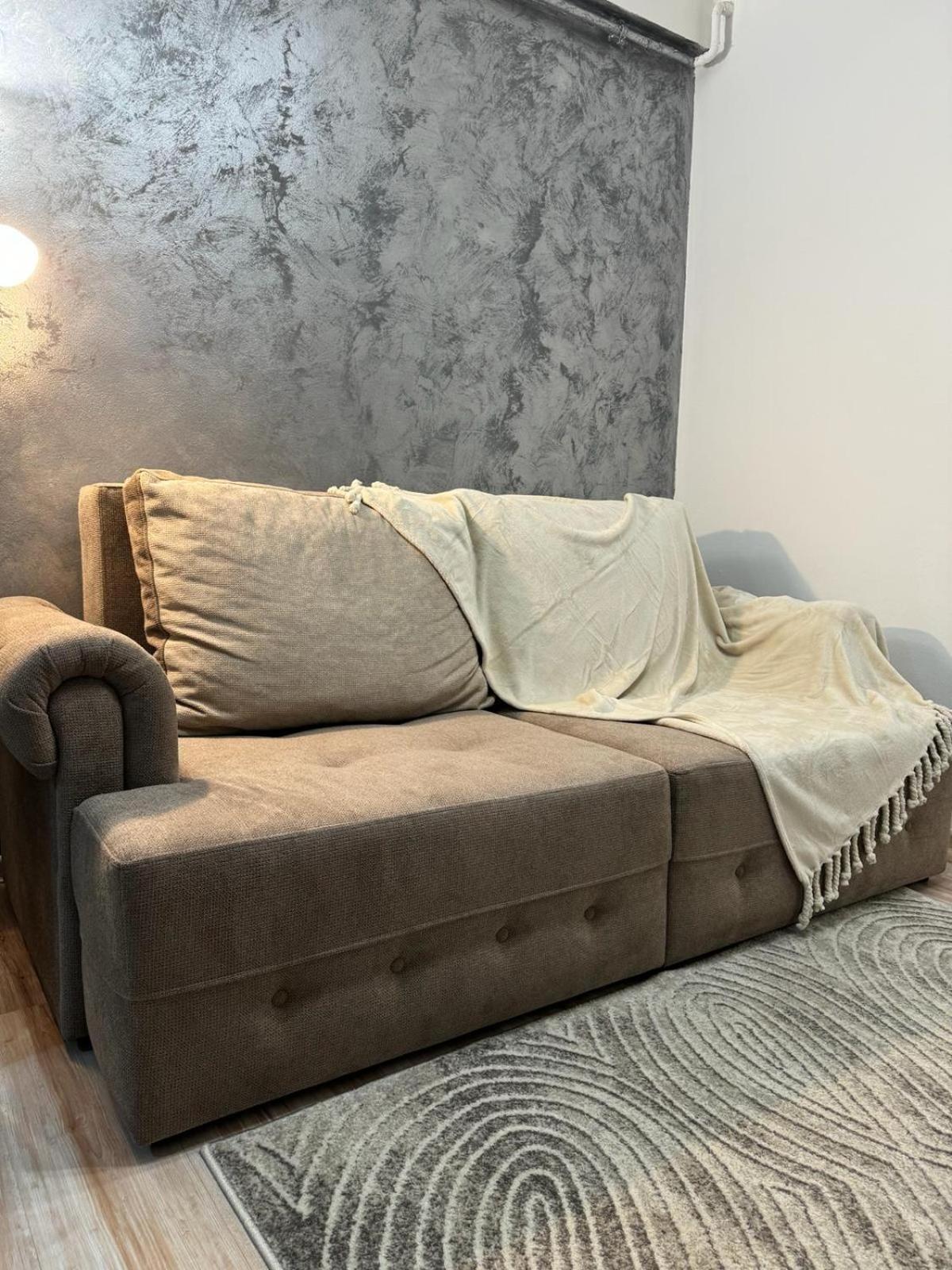 Luxury Young Residence Jászvásár Kültér fotó